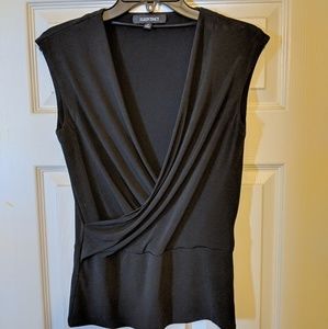 Ellen Tracy sleeveless faux wrap blouse size M
